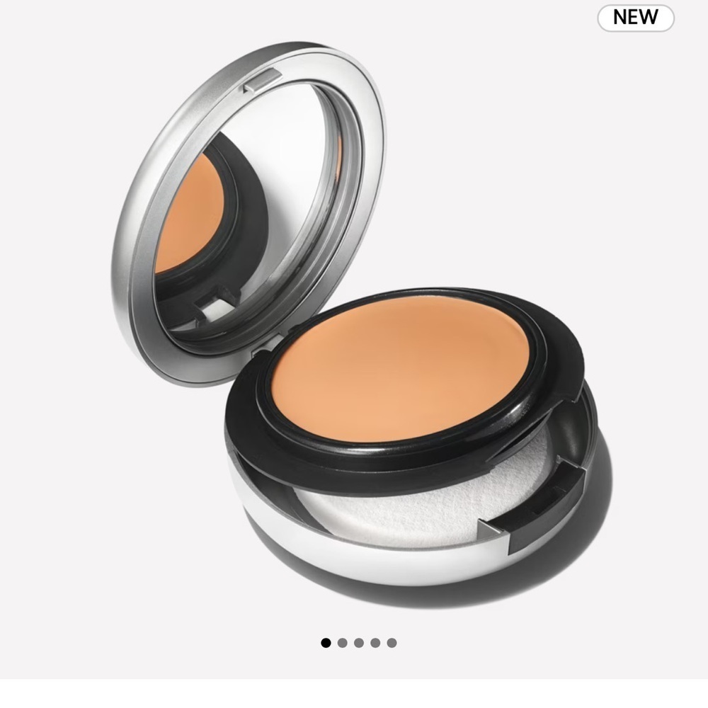 STUDIO FIX TECH CREAM-TO-POWDER FOUNDATION MAC (NC47)